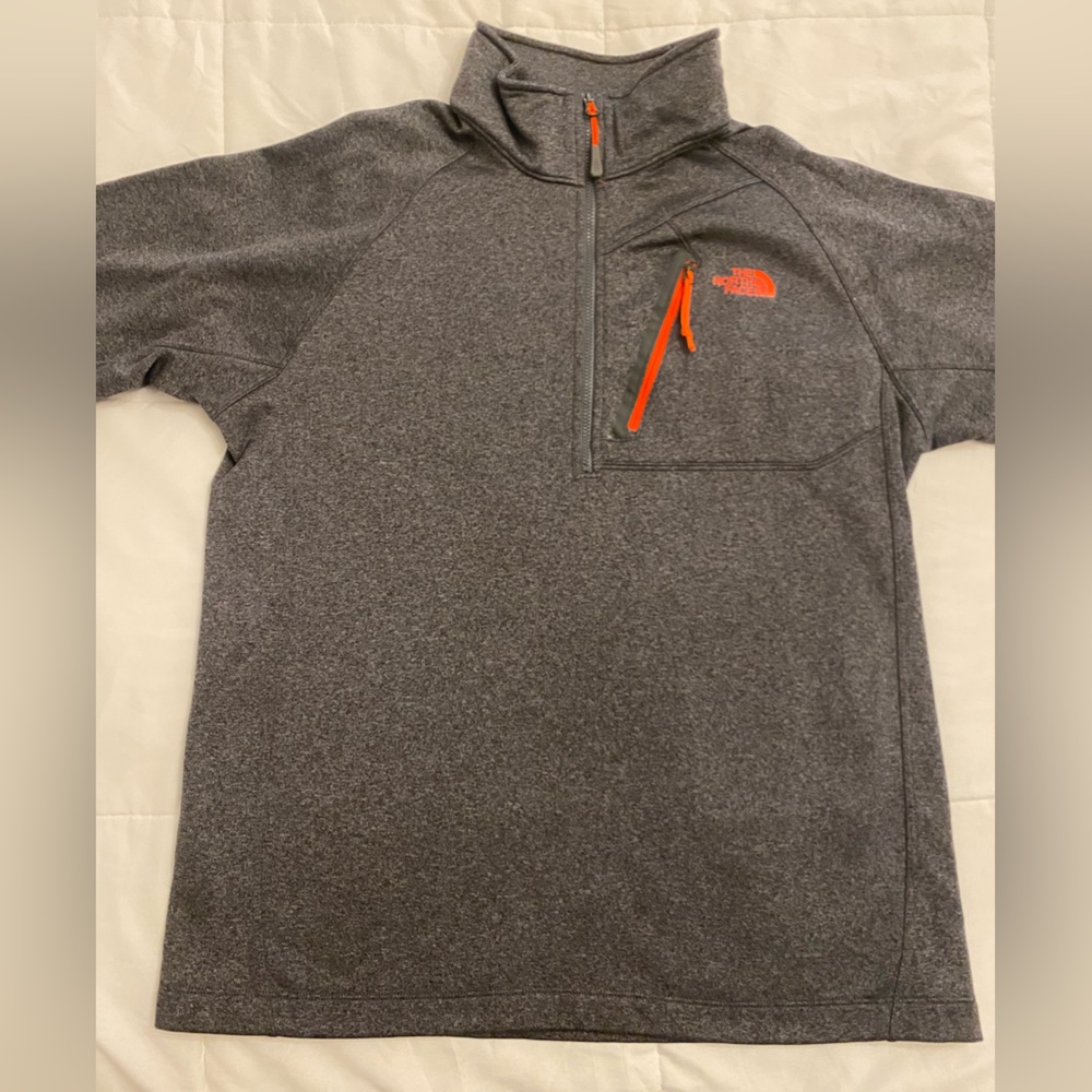 North Face Quarter Zip Pullover